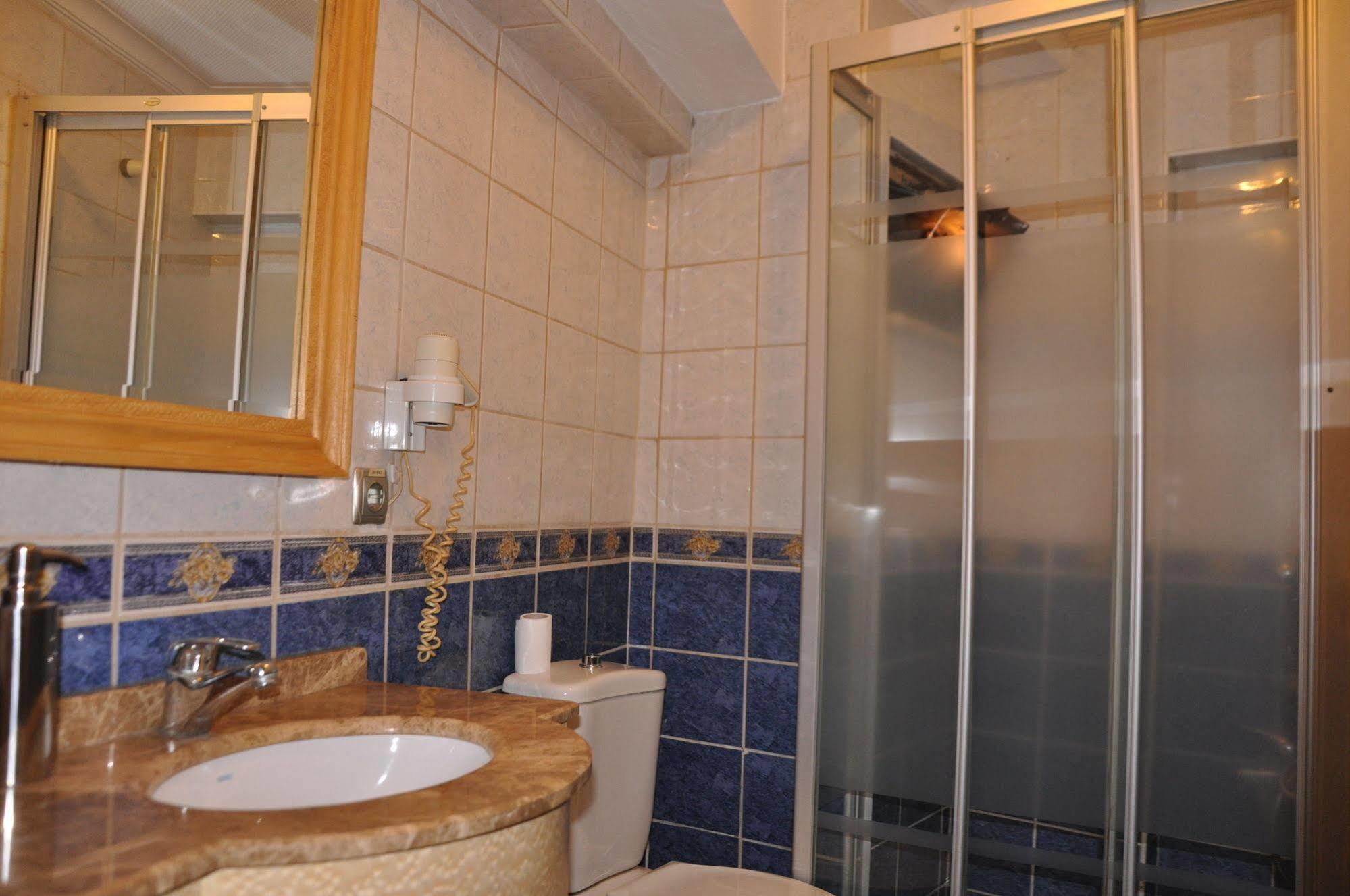 Grand Hisar Hotel Istanbul Exteriör bild